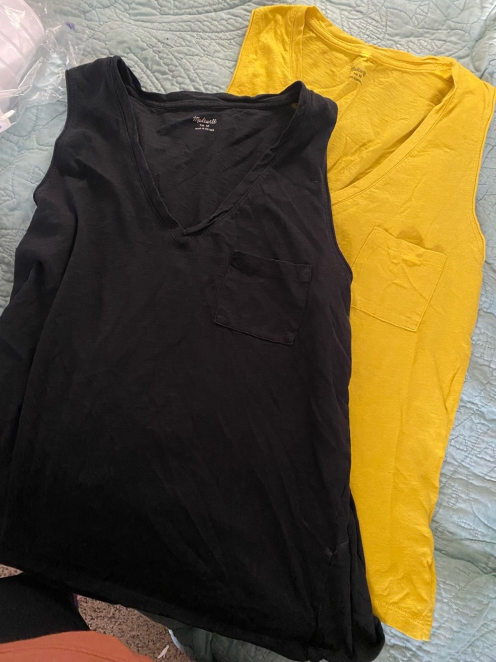 SET of 2 Madewell V-Neck Pocket Tank — Black & Mustard Yellow